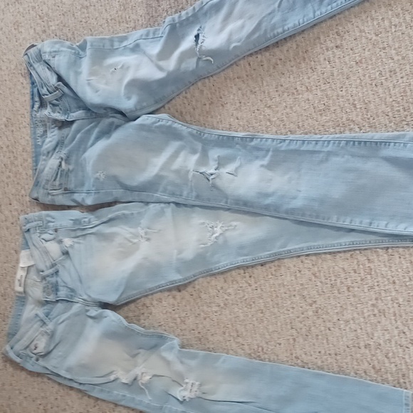 1 pr American eagle outfitter jeans and 1 pr hollister jeans - Picture 12 of 12